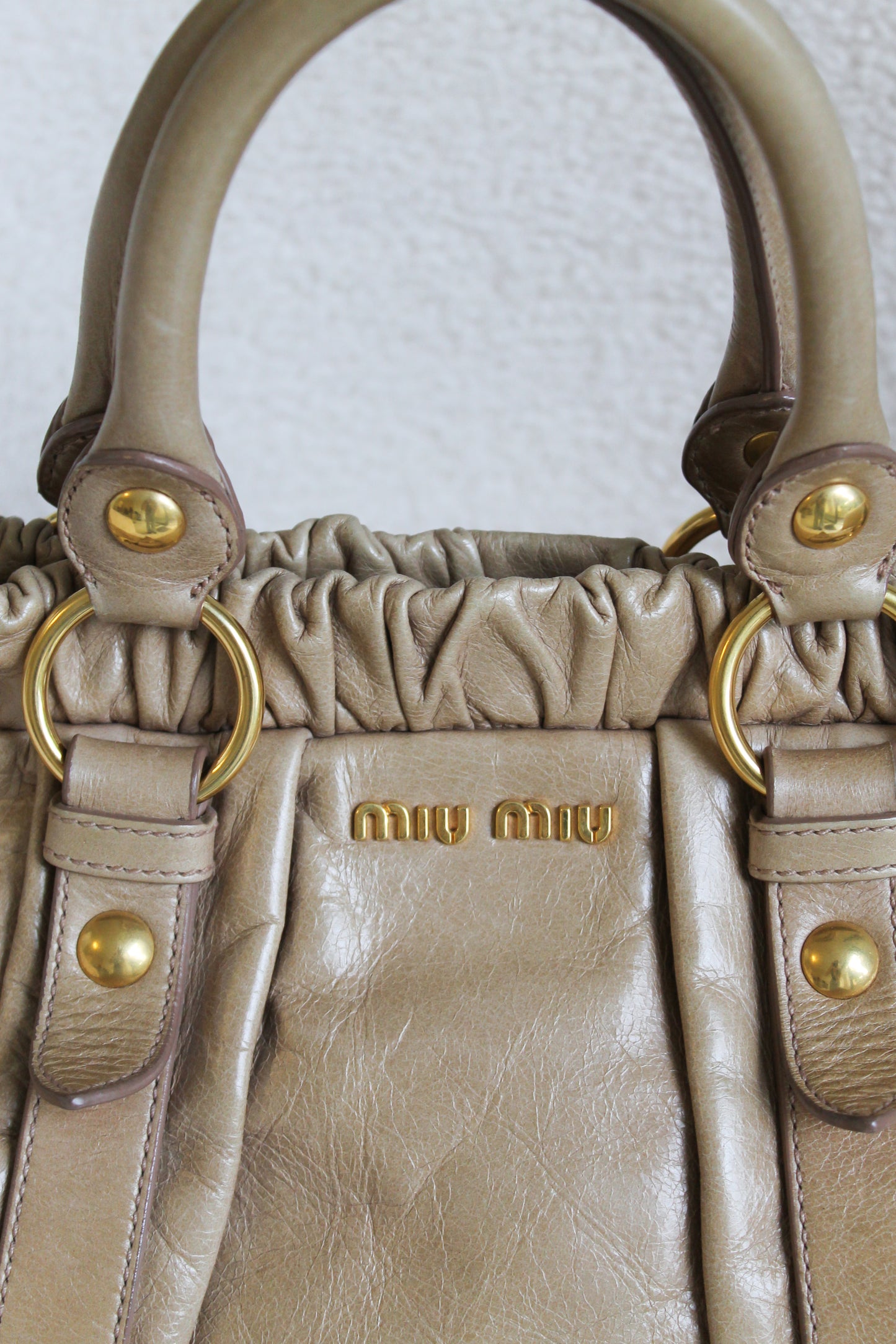 Miu Miu Vitello Lux