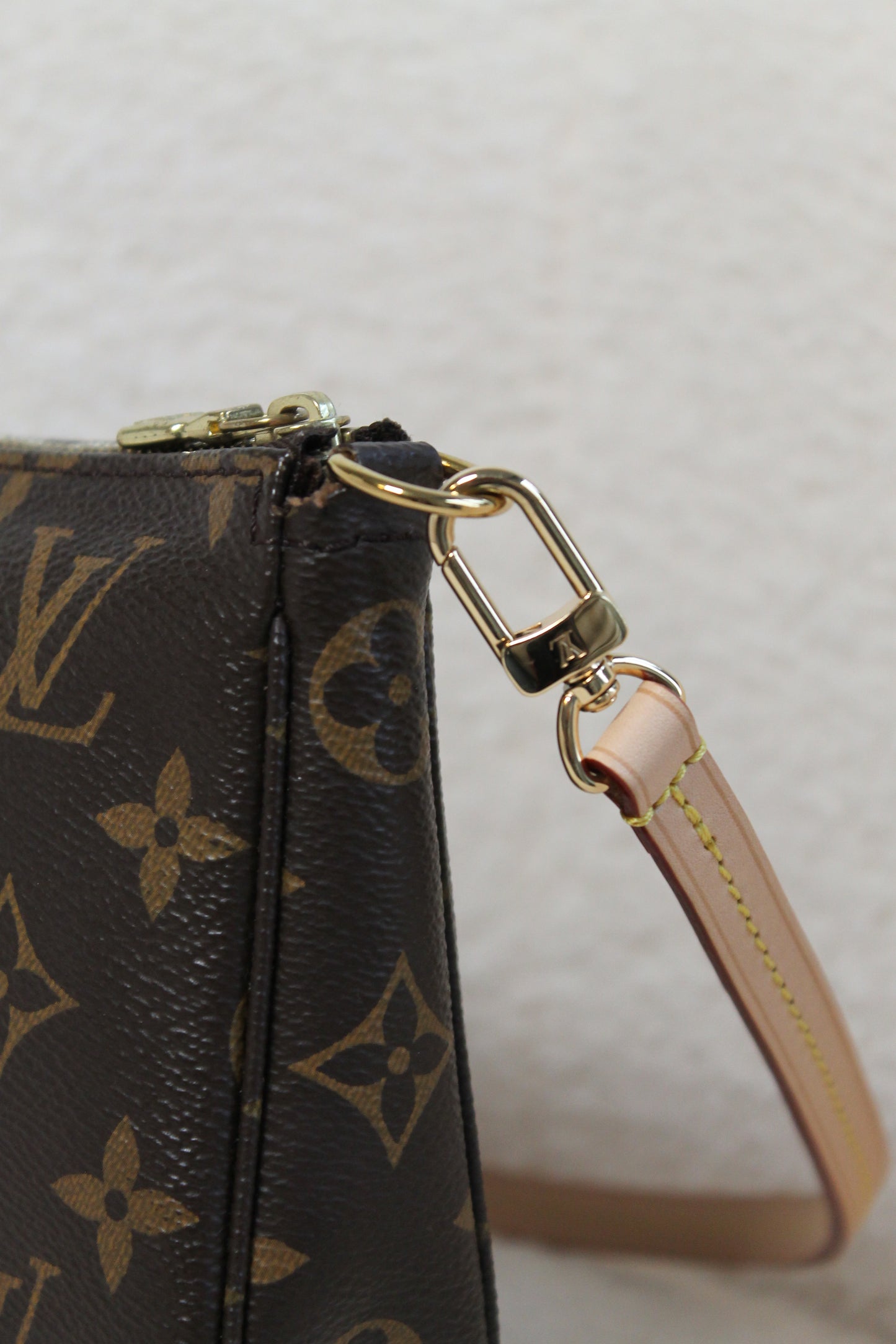 Louis Vuitton Pochette Accessoires NM