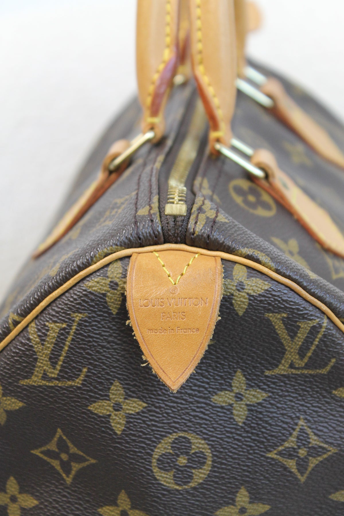 Louis Vuitton Speedy 30