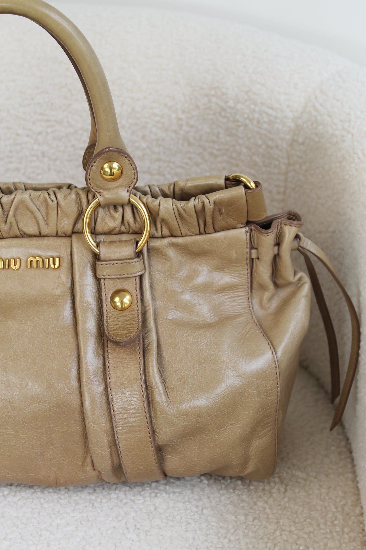 Miu Miu Vitello Lux