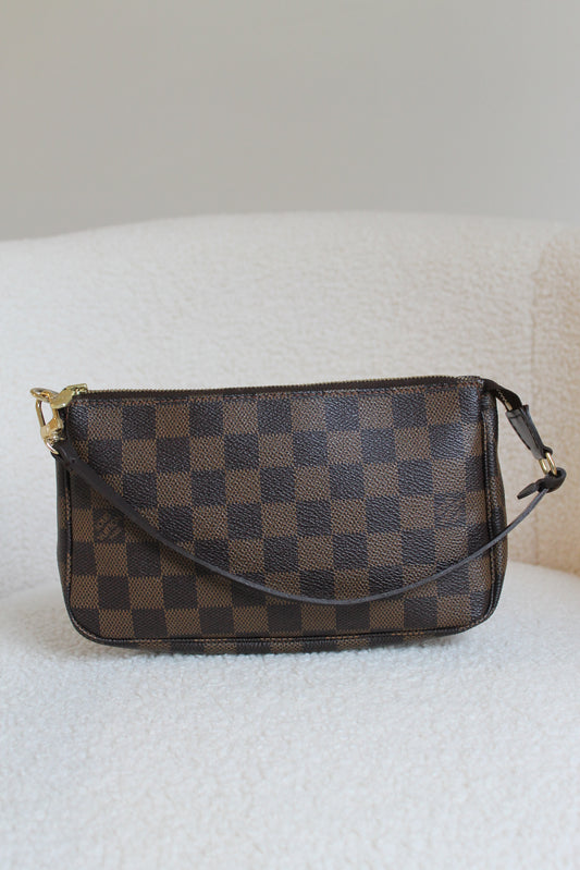 Louis Vuitton Pochette Accessoires