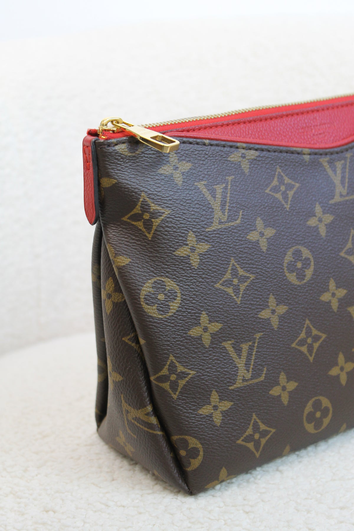 Louis Vuitton Pallas Pouch