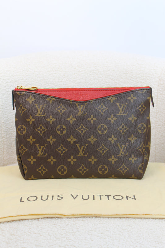 Louis Vuitton Pallas Pouch