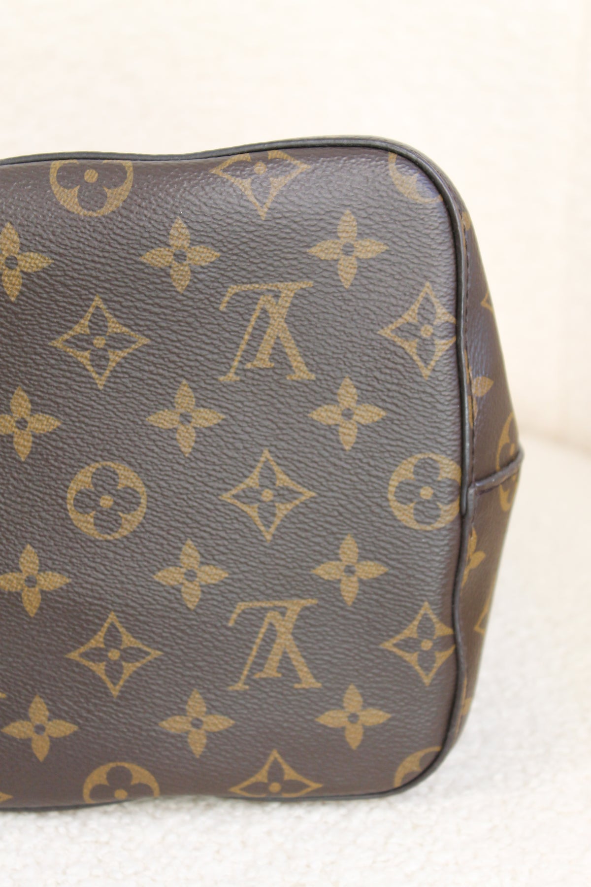 Louis Vuitton NéoNoé MM