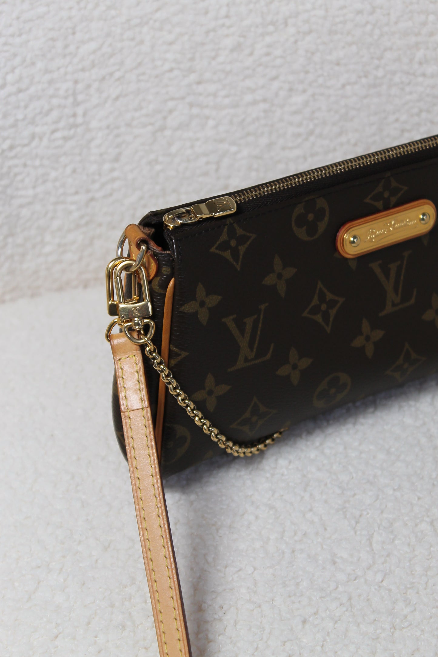 Louis Vuitton Pochette Eva