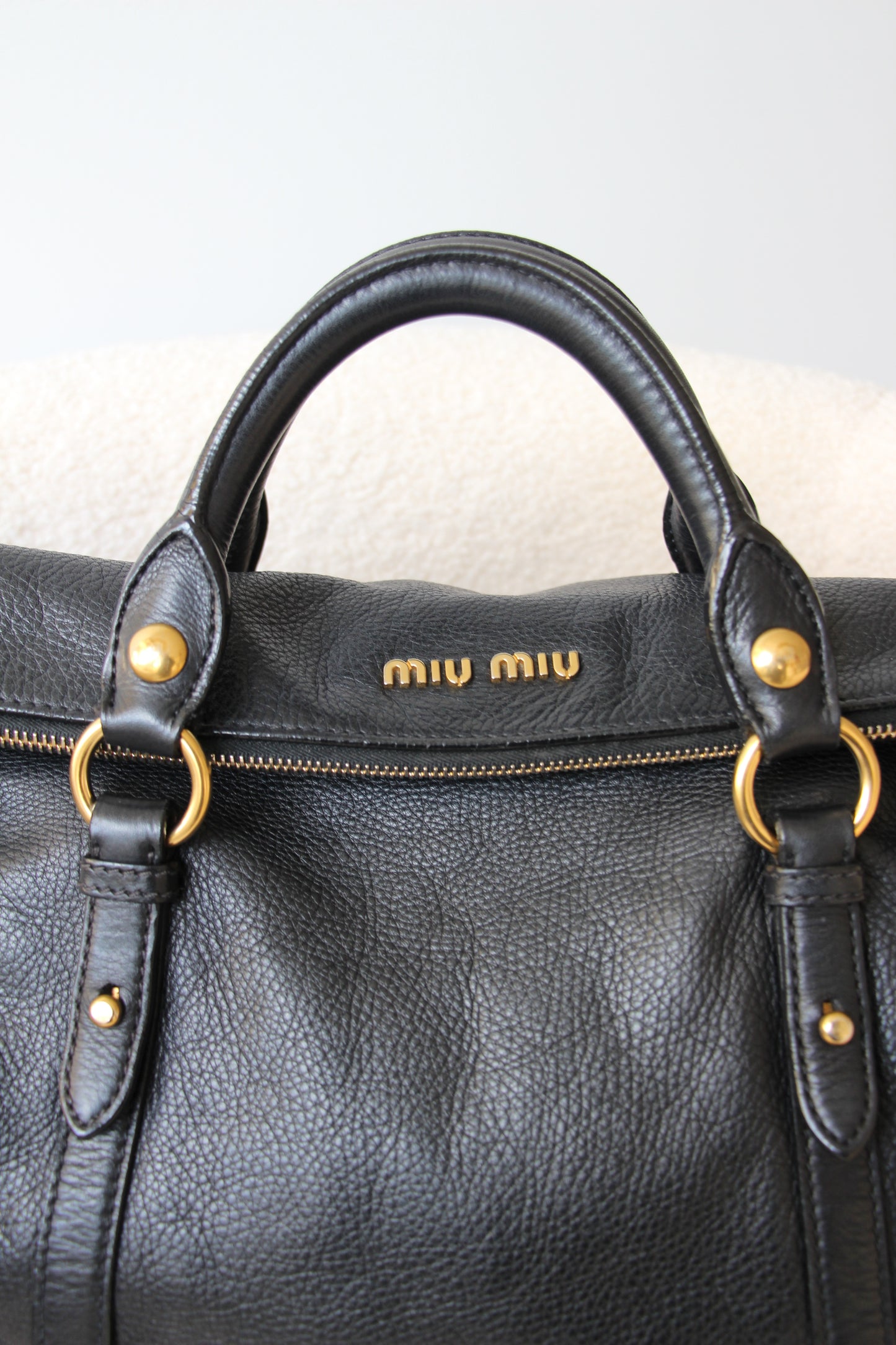 Miu Miu Vitello Lux Bow