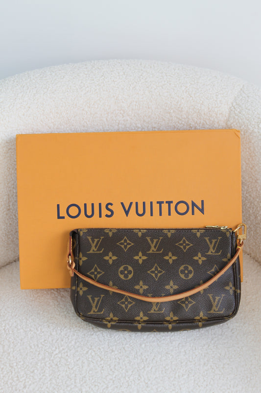 Louis Vuitton Pochette Accessoires