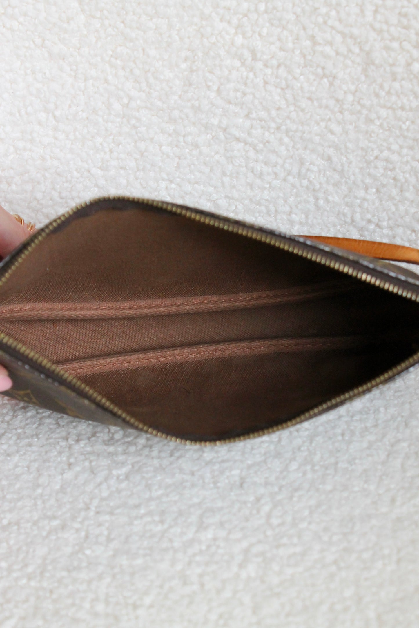 Louis Vuitton Pochette Accessoires