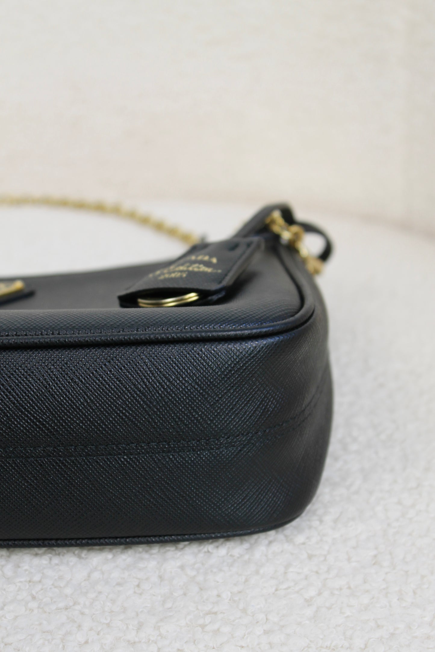 Prada Re-Edition 2005 Shoulder Bag