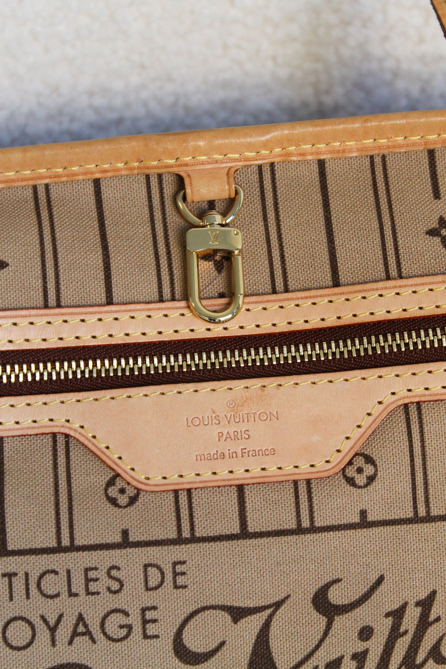 Louis Vuitton Neverfull PM