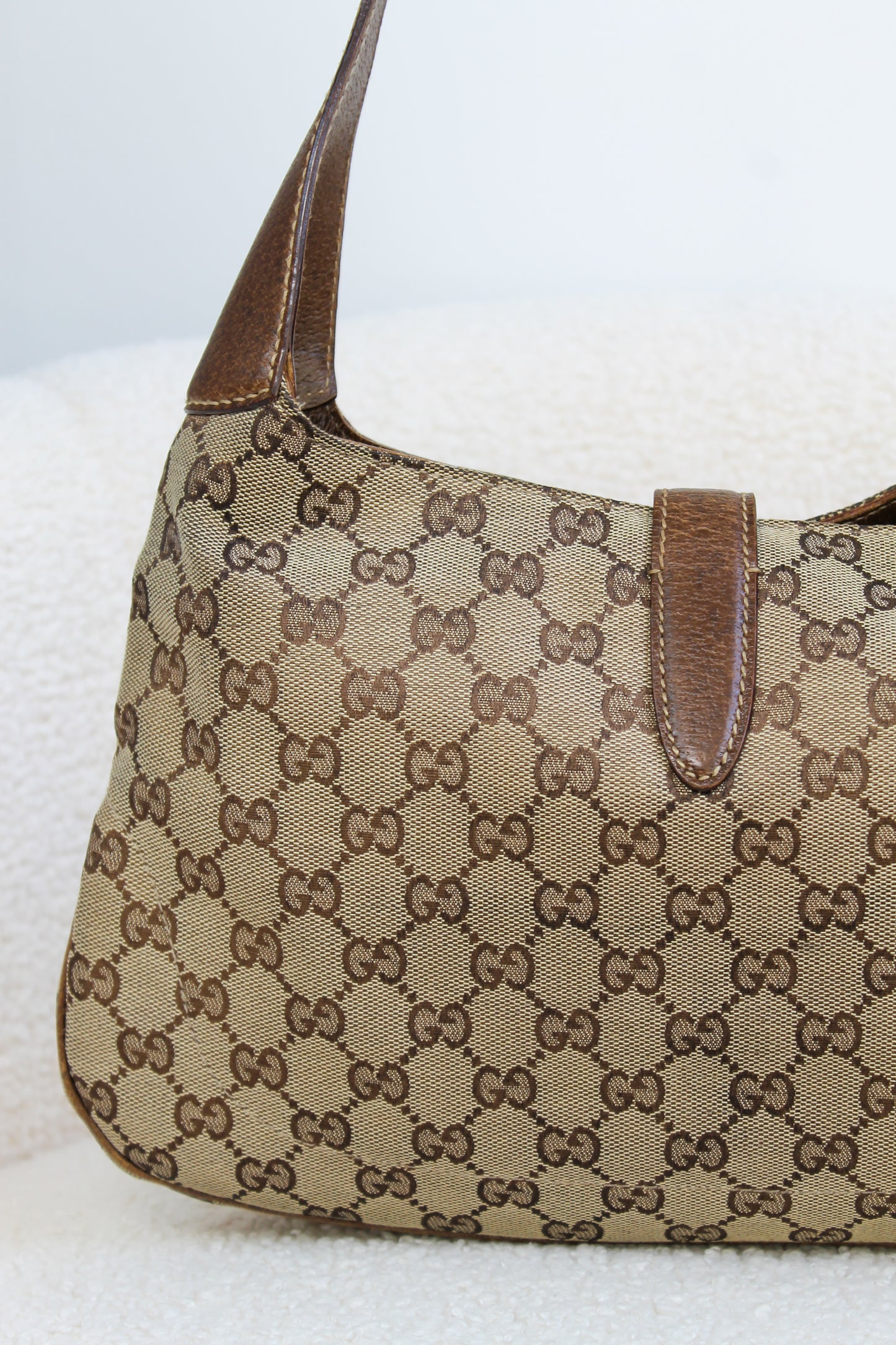 Gucci Jackie