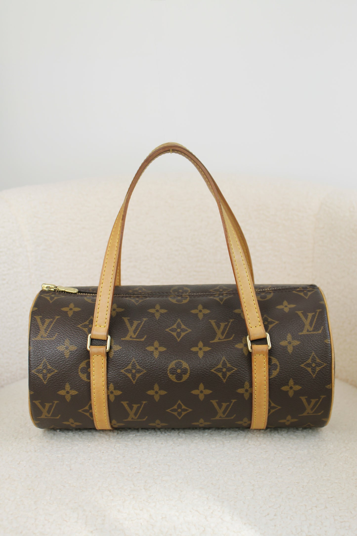 Louis Vuitton Papillon 28