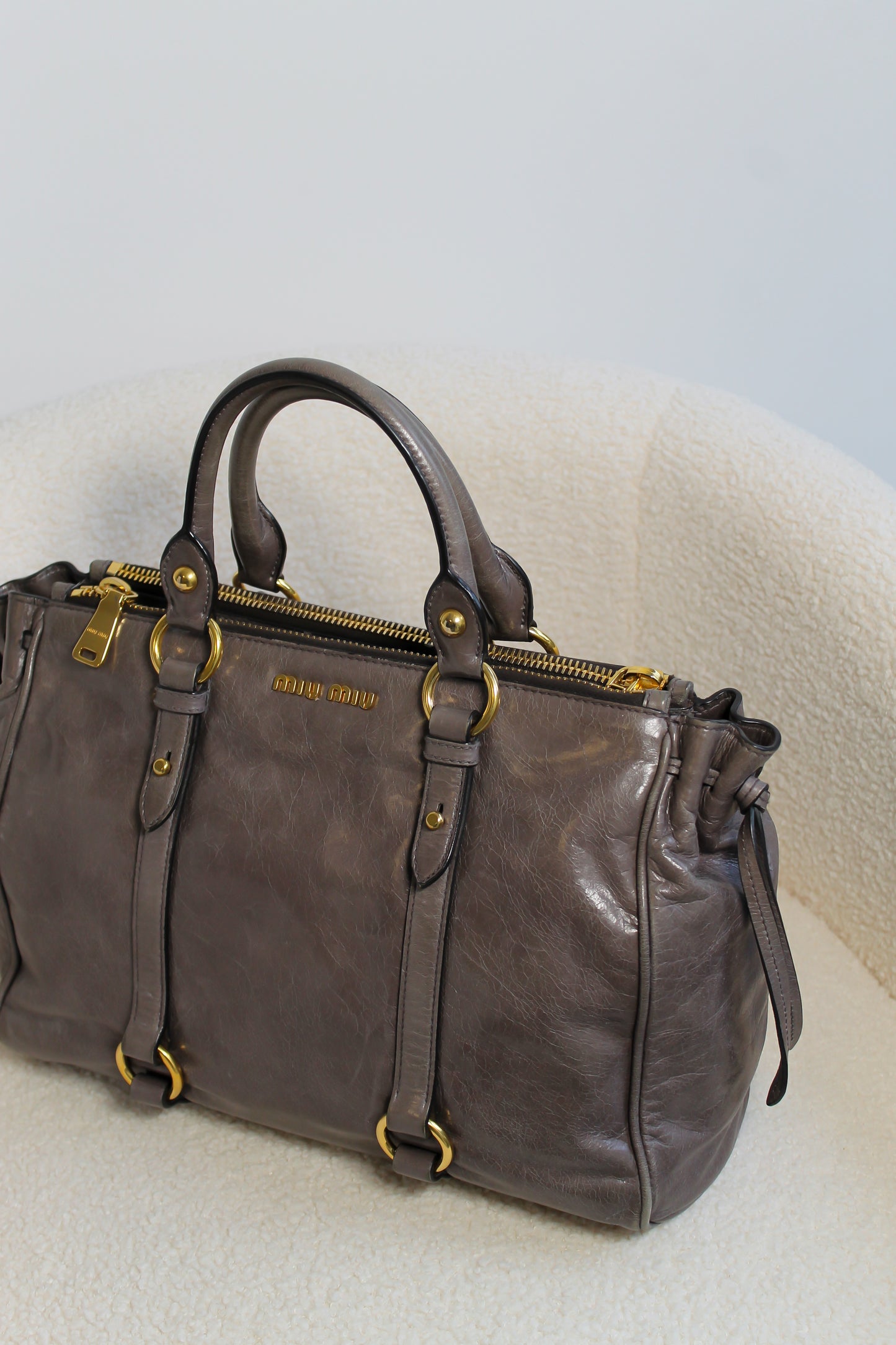 Miu Miu Shopping Vitello Shine