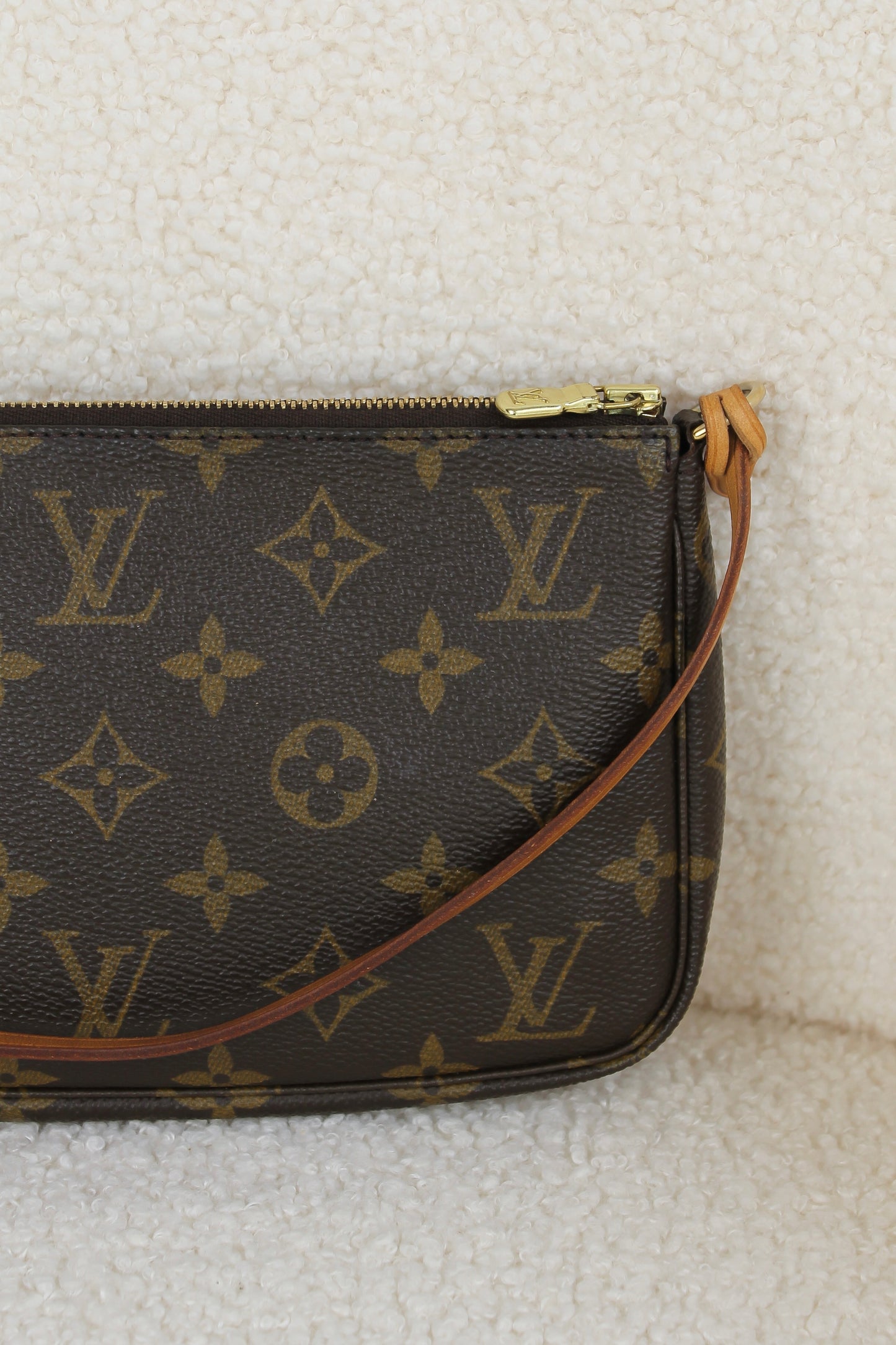 Louis Vuitton Pochette Accessoires