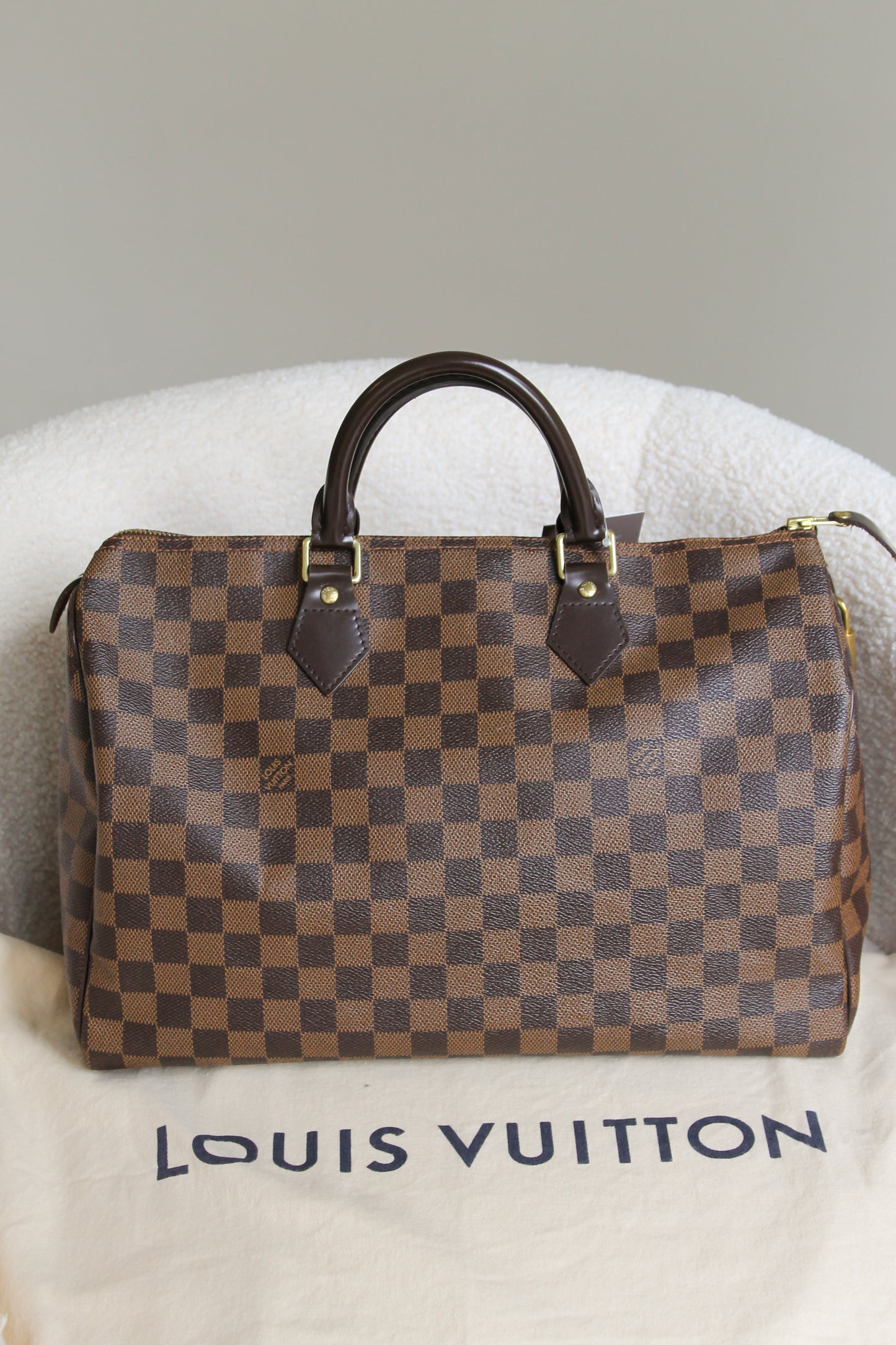 Louis Vuitton Speedy 35