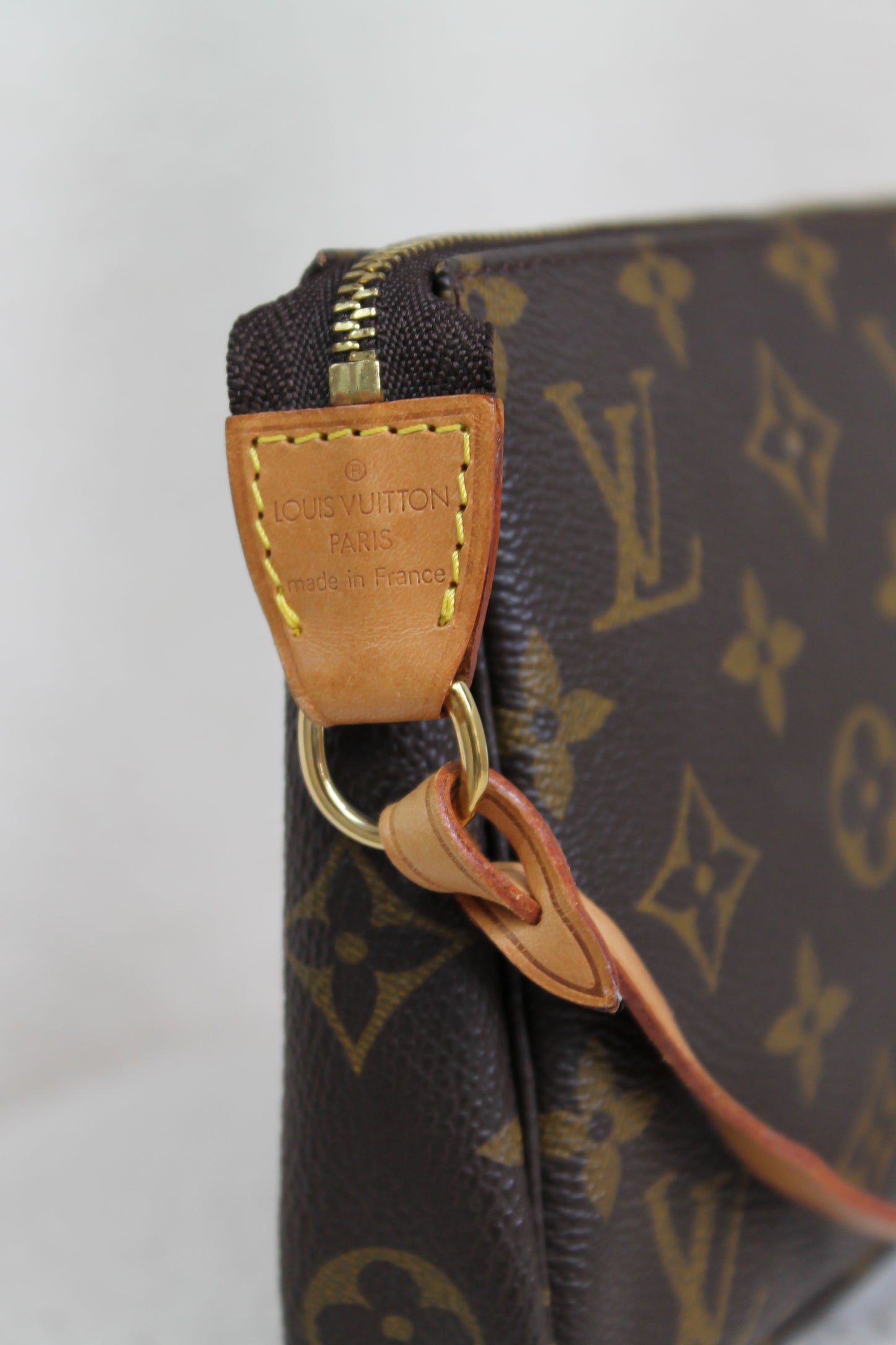 Louis Vuitton Pochette Accessoires