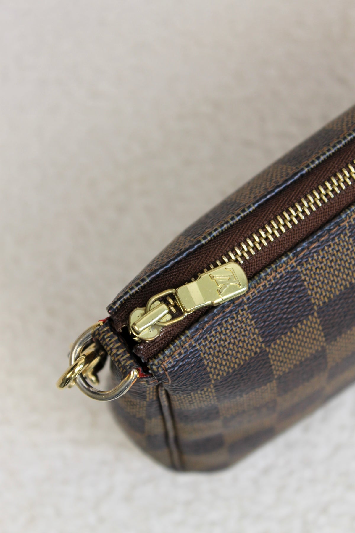 Louis Vuitton Pochette Accessoires