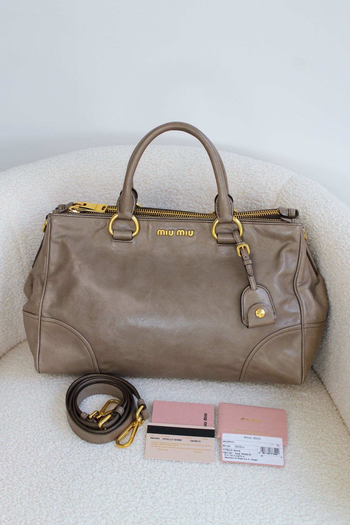 Miu Miu Shopping Vitello Shine