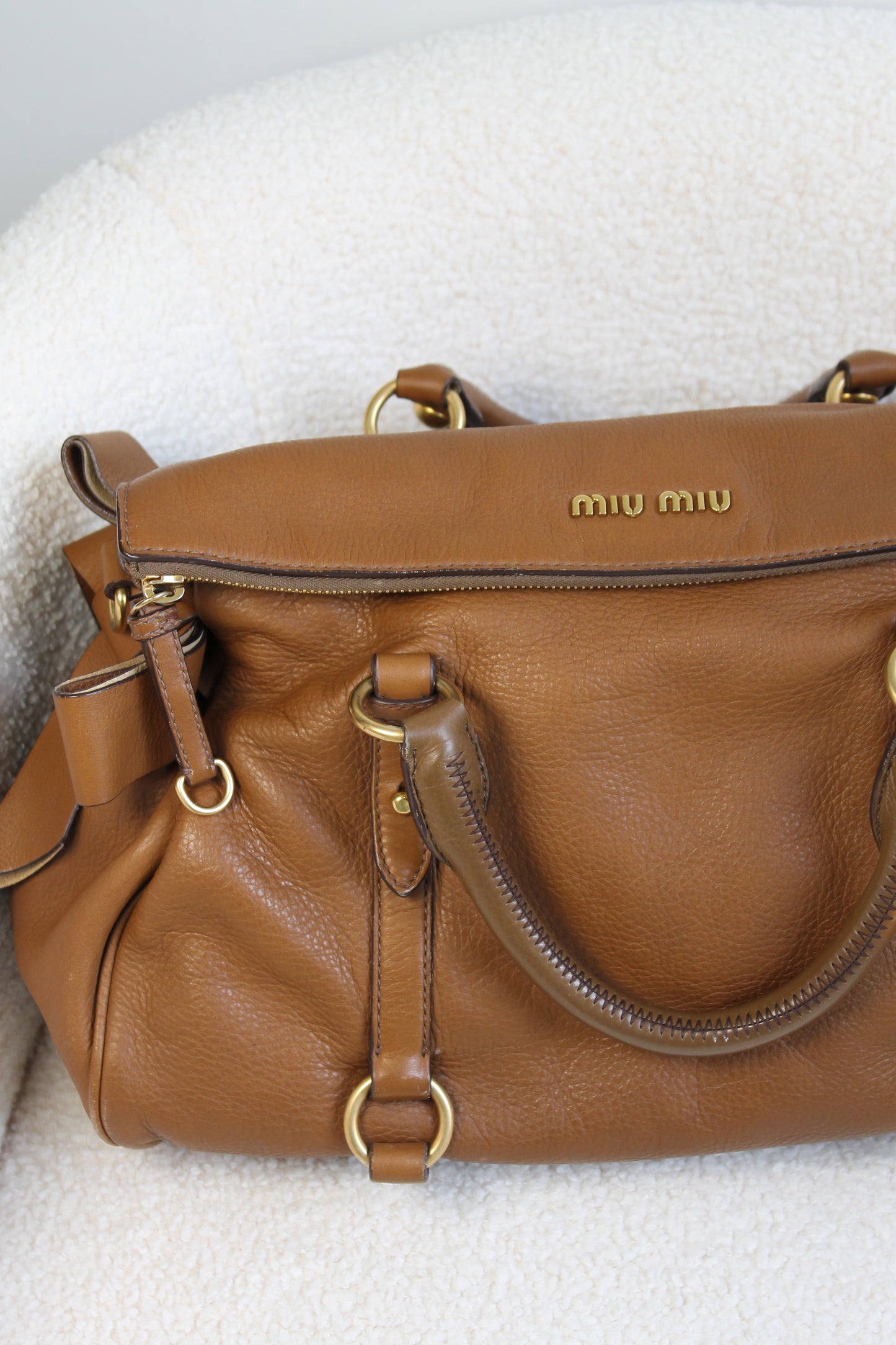 Miu Miu Vitello Bauletto Bow