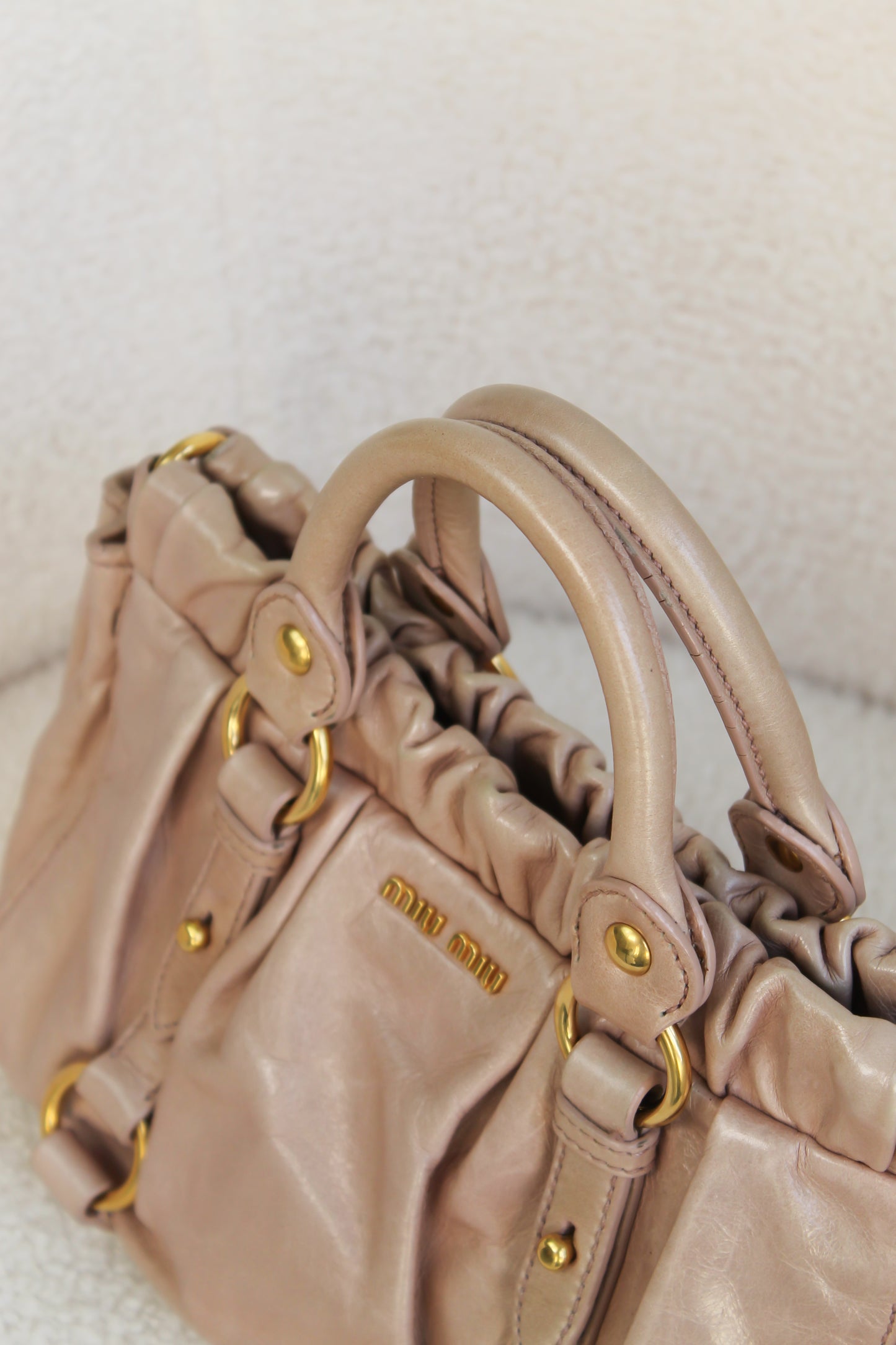 Miu Miu Vitello Shine