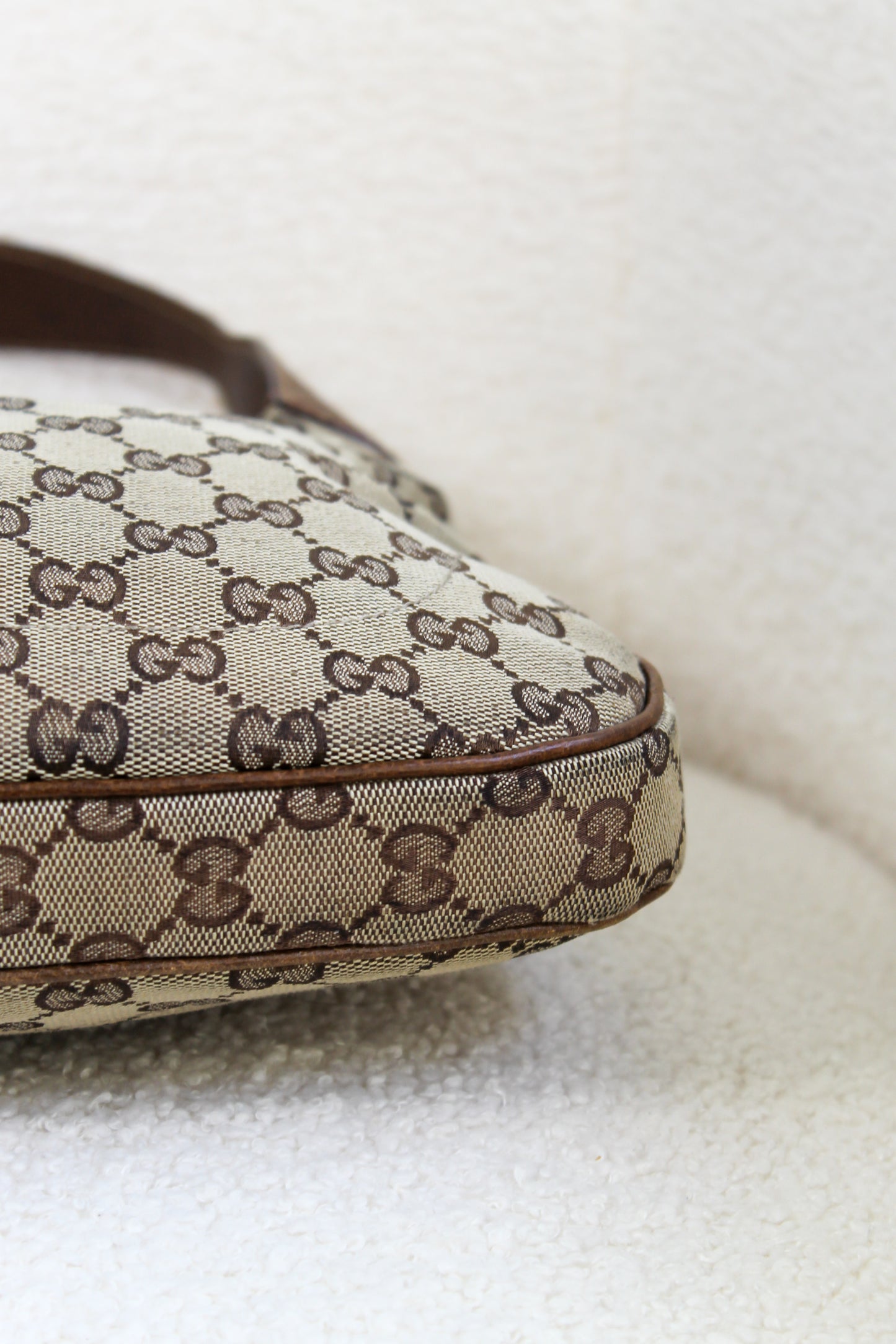 Gucci Jackie