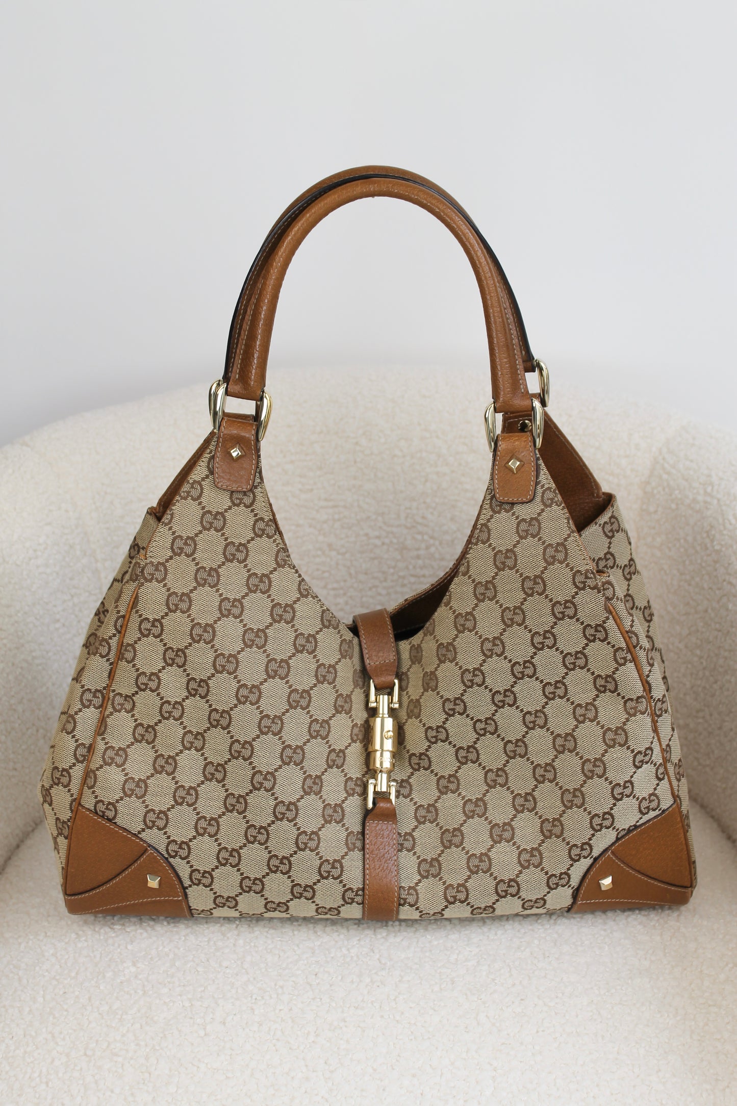 Gucci Jackie