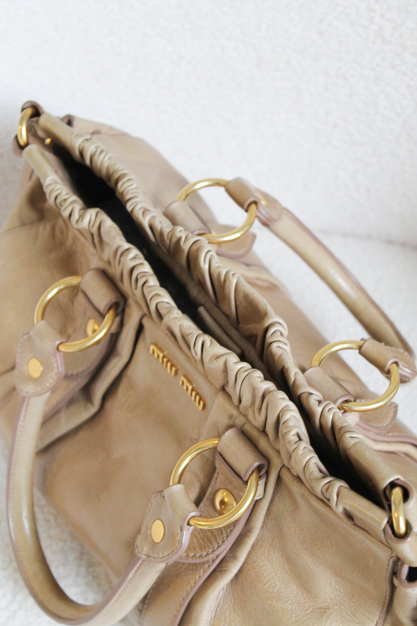 Miu Miu Vitello Lux