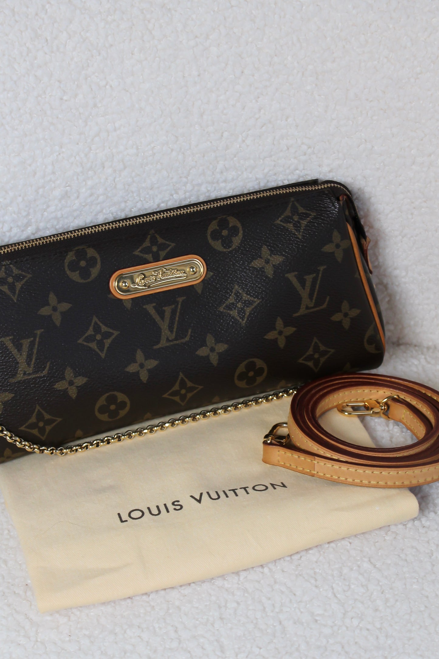 Louis Vuitton Pochette Eva