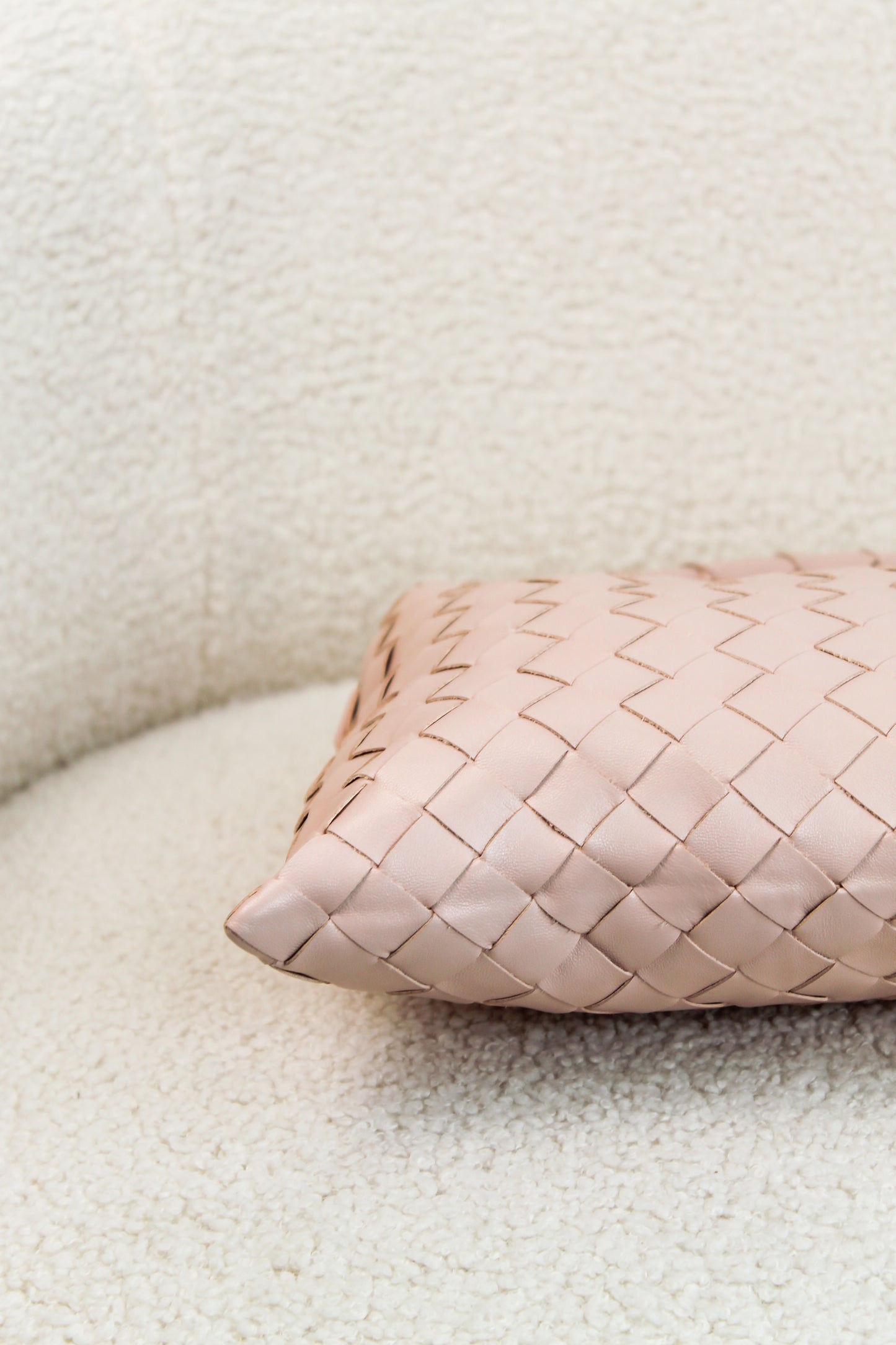 Bottega Veneta Mini Hop