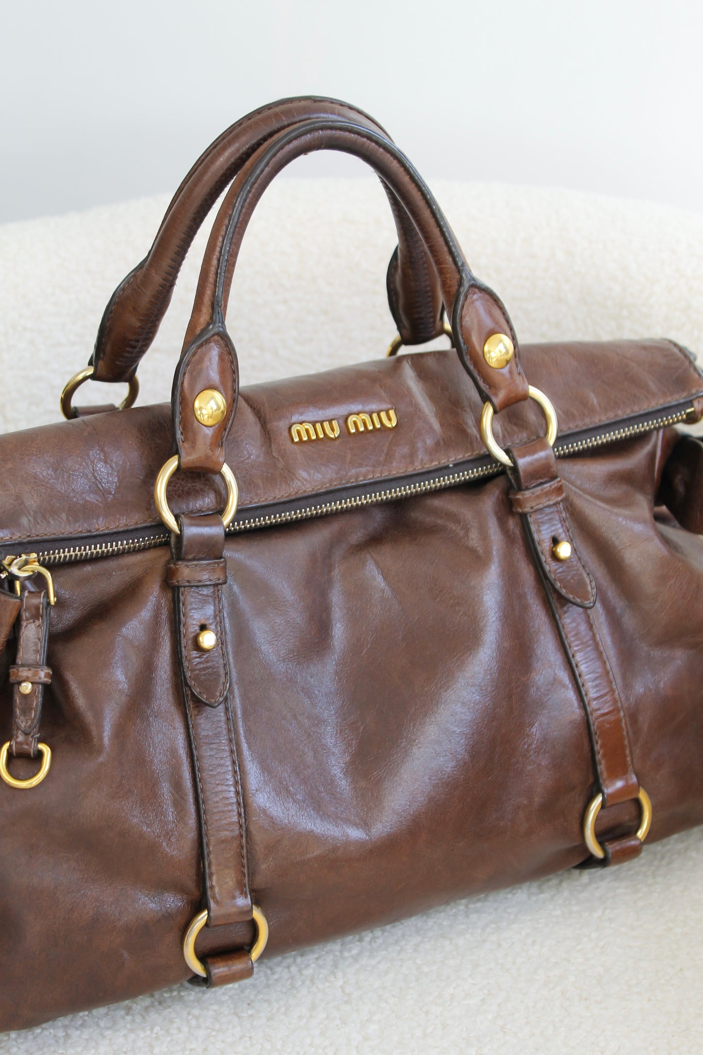 Miu Miu Vitello Shine Bauletto Bow