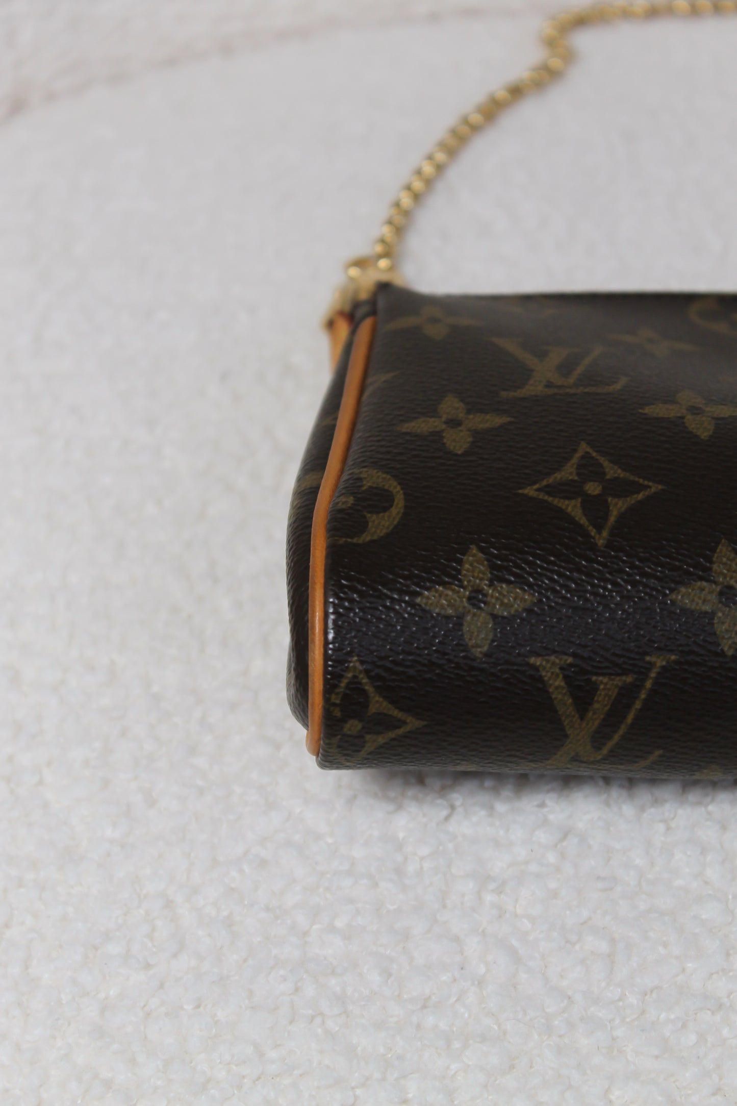 Louis Vuitton Pochette Eva