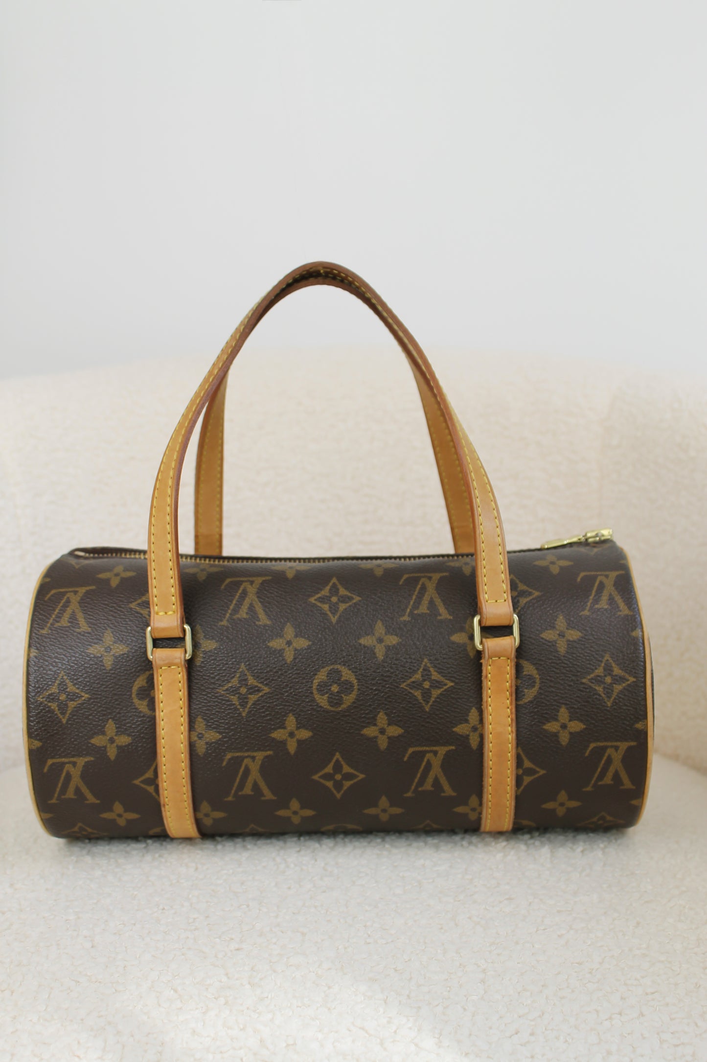 Louis Vuitton Papillon 28