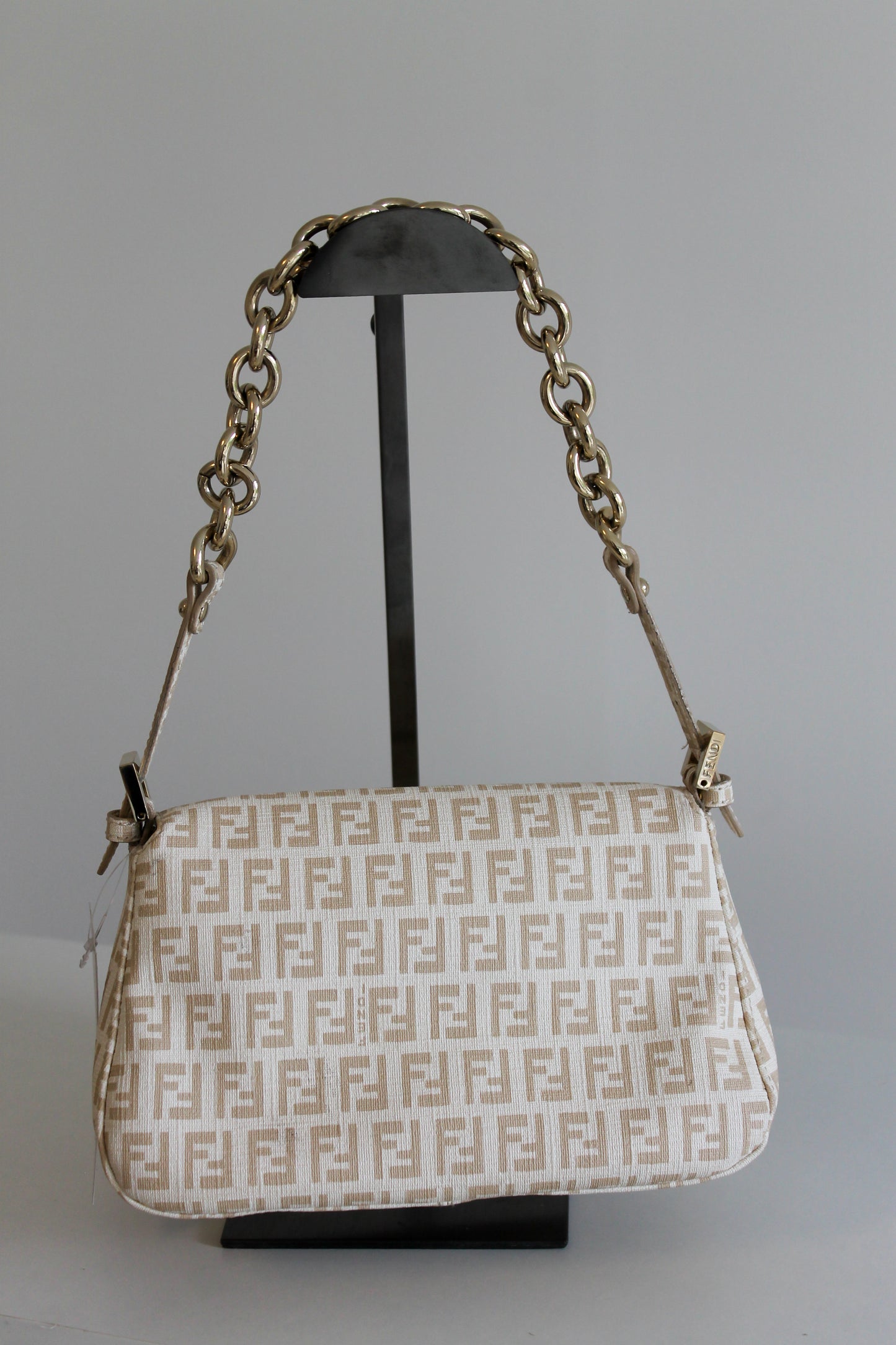 Fendi Mamma Baguette Mini