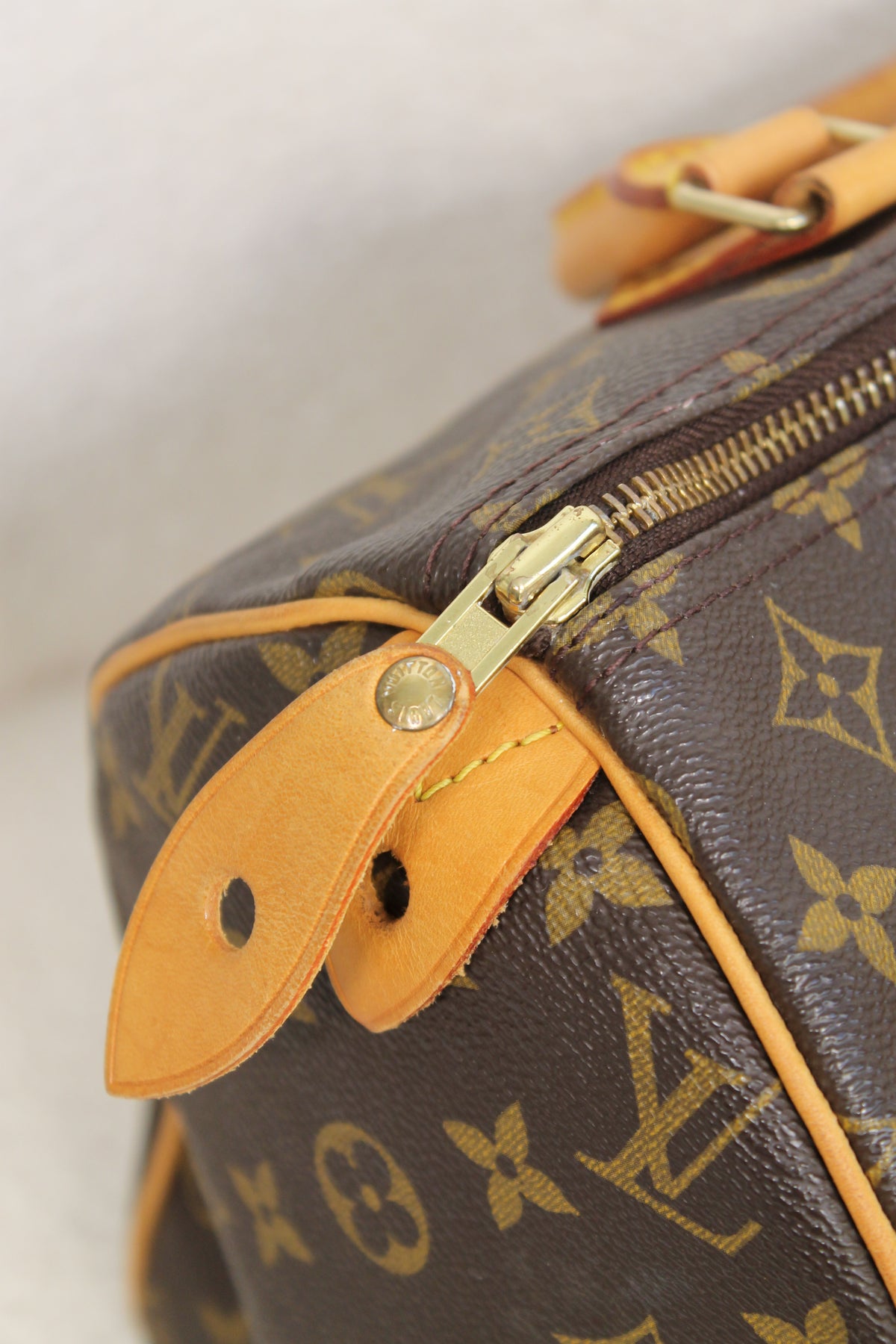 Louis Vuitton Speedy 30