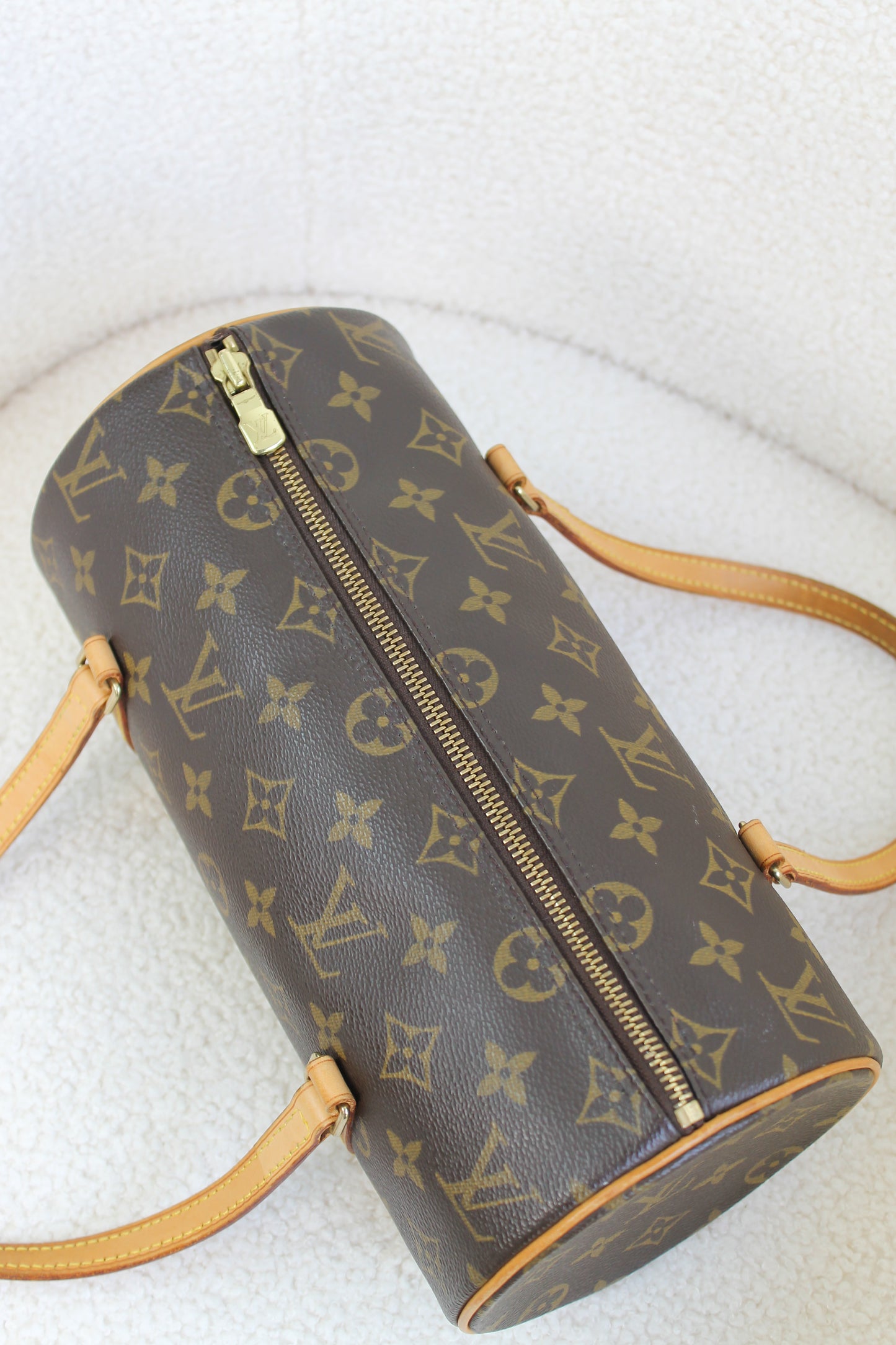 Louis Vuitton Papillon 28