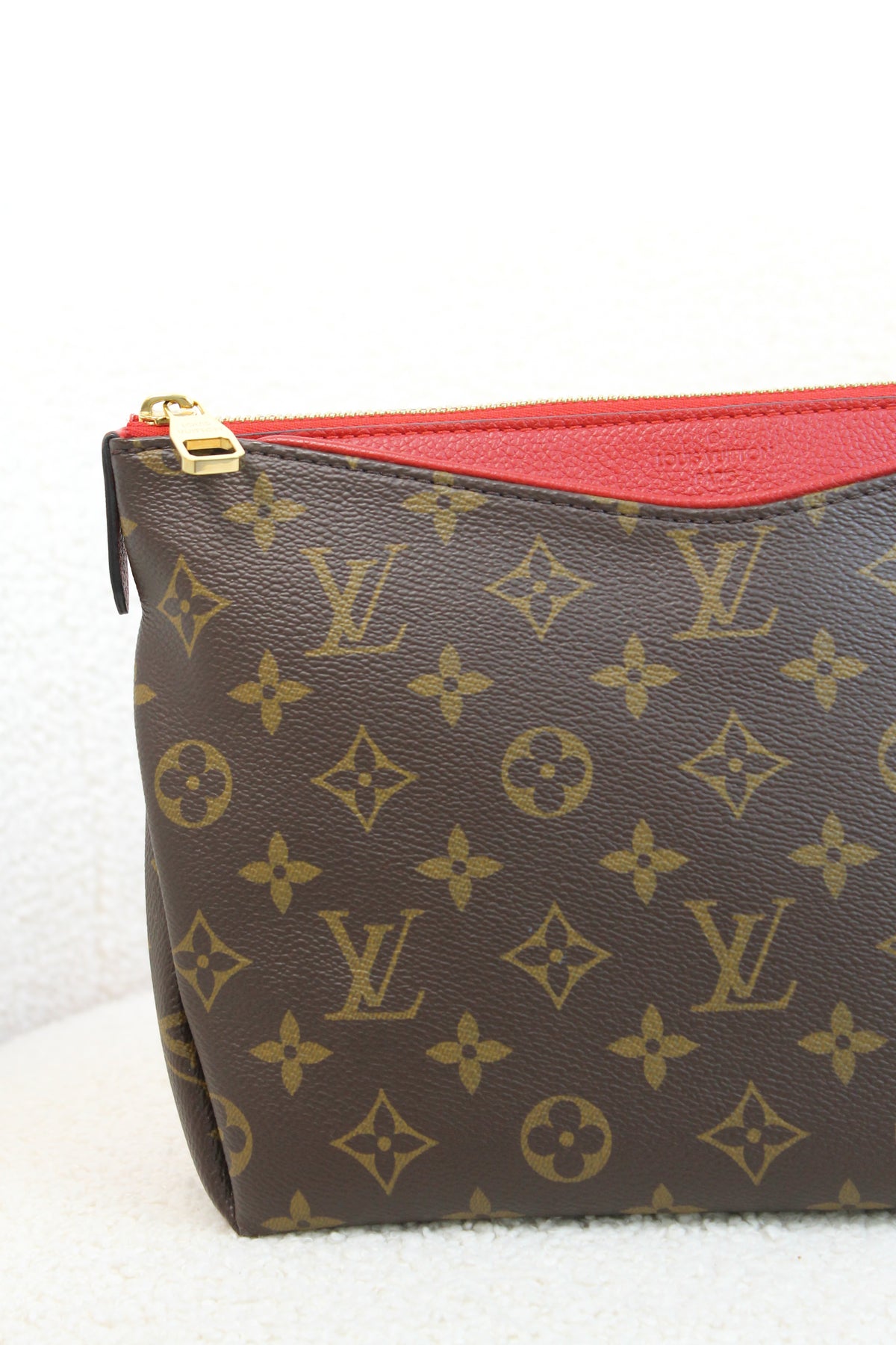Louis Vuitton Pallas Pouch