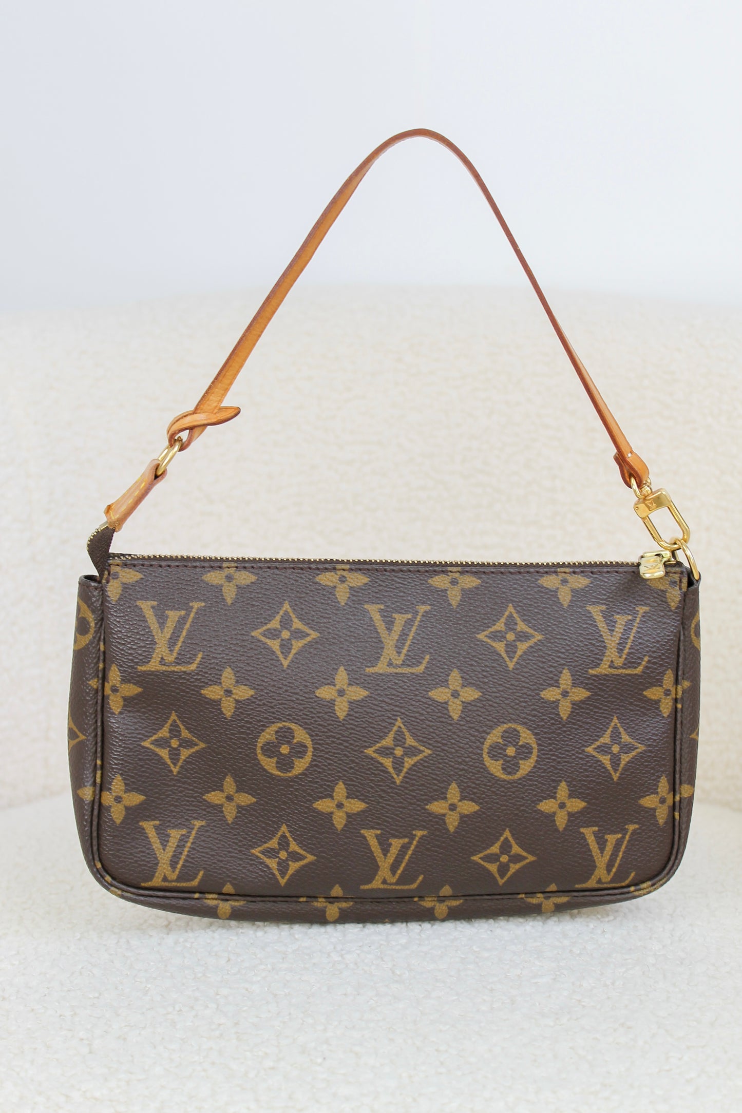 Louis Vuitton Pochette Accessoires