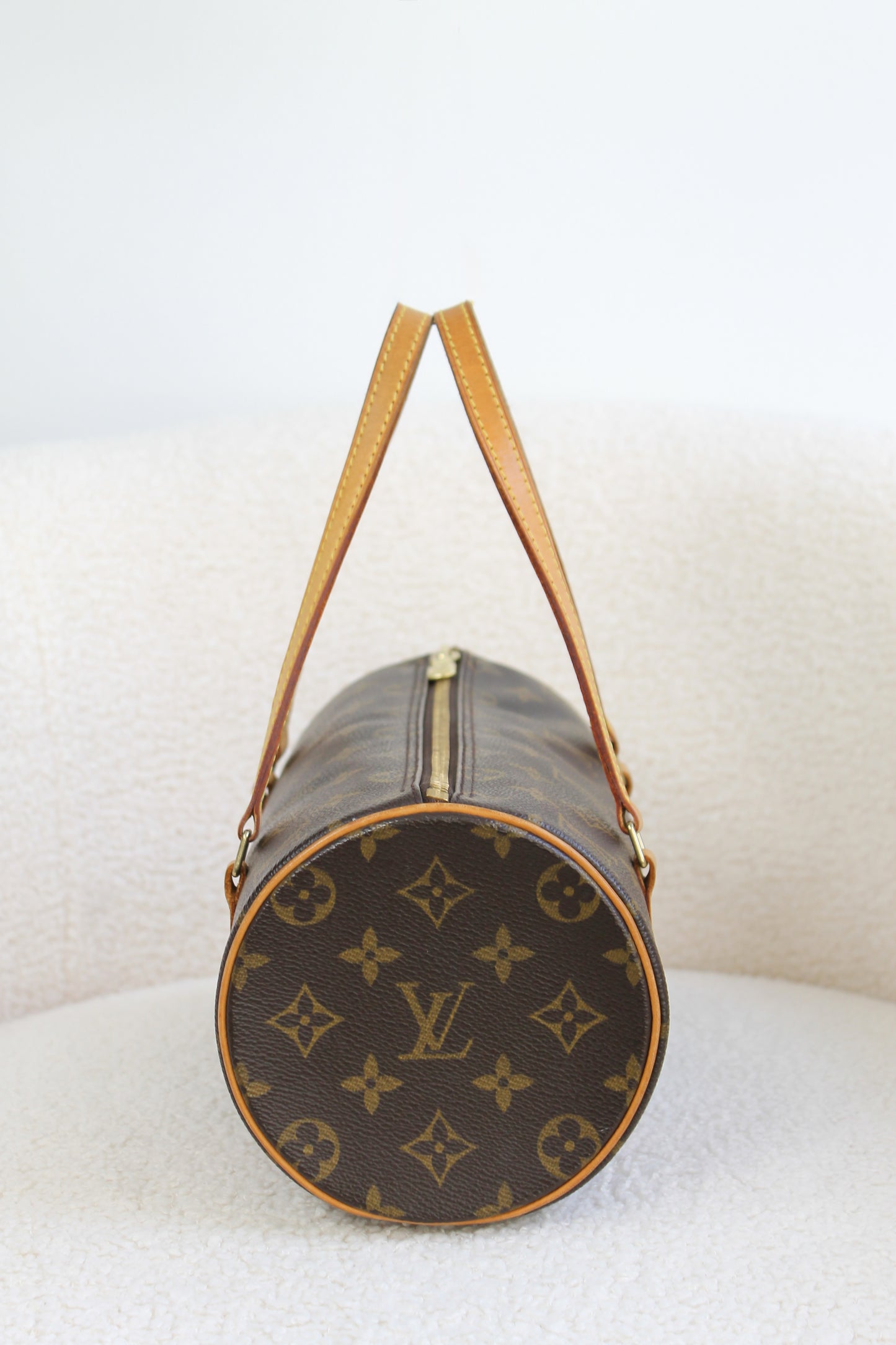 Louis Vuitton Papillon 28
