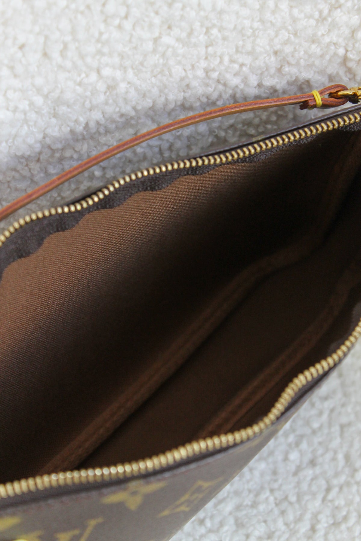 Louis Vuitton Pochette Accessoires