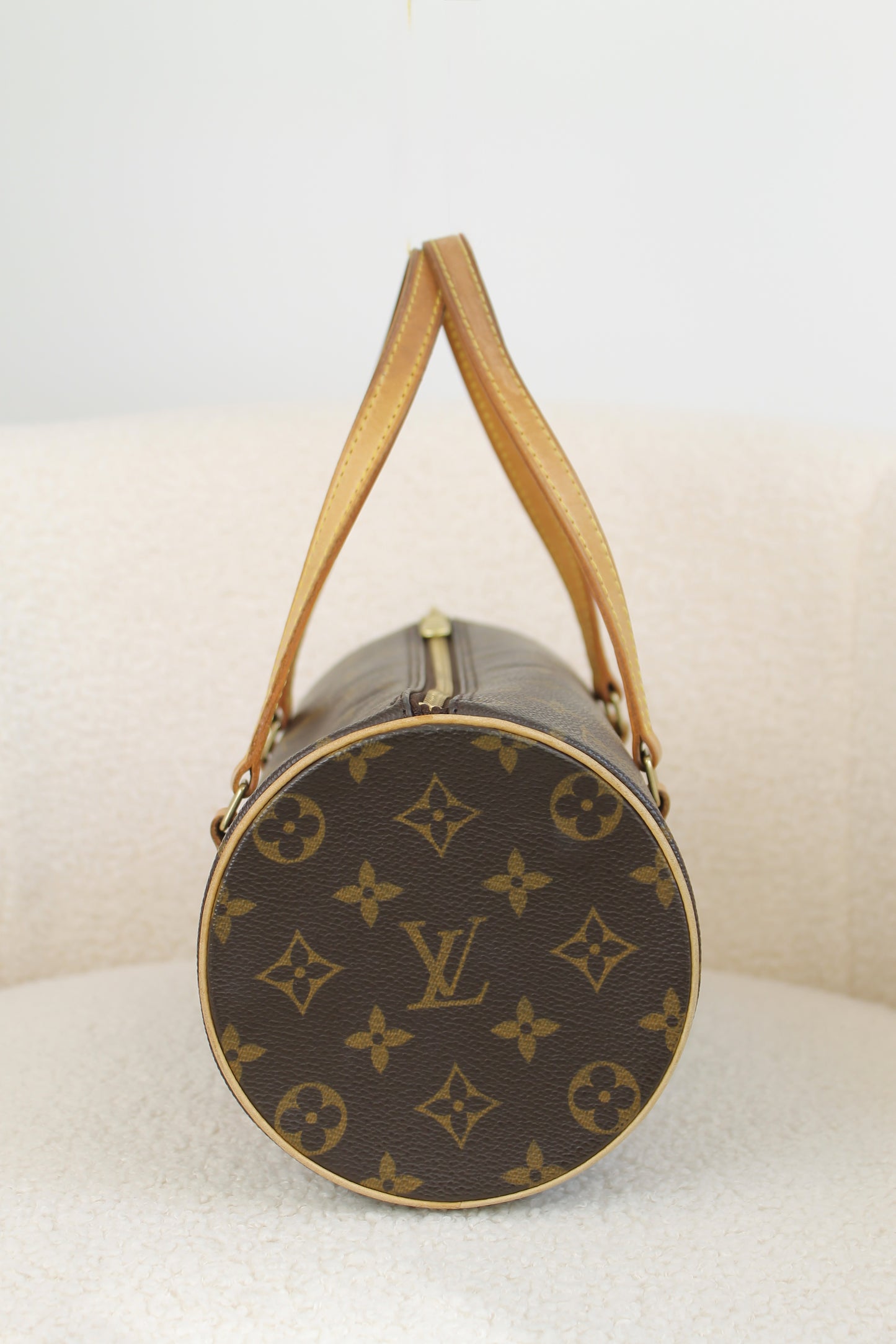 Louis Vuitton Papillon 28