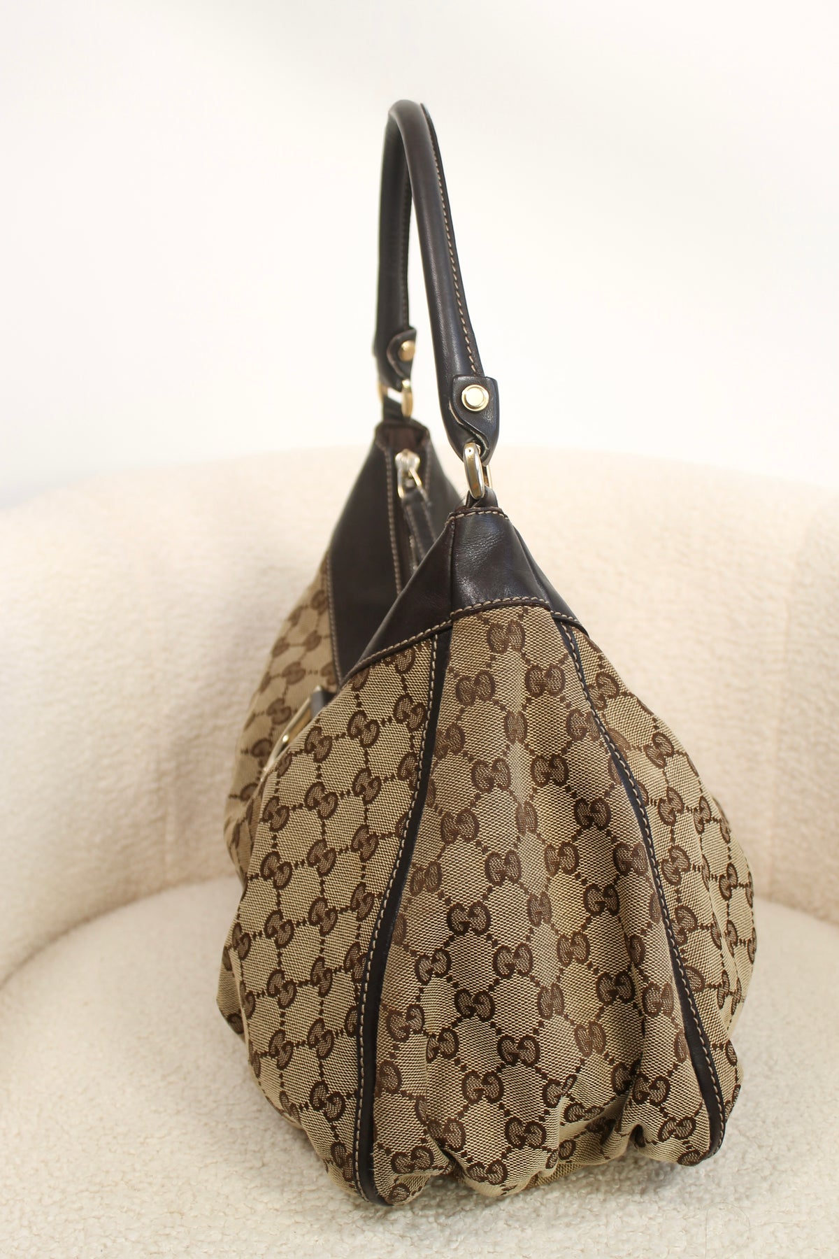 Gucci GG Canvas Abbey D-Ring Shoulder Bag